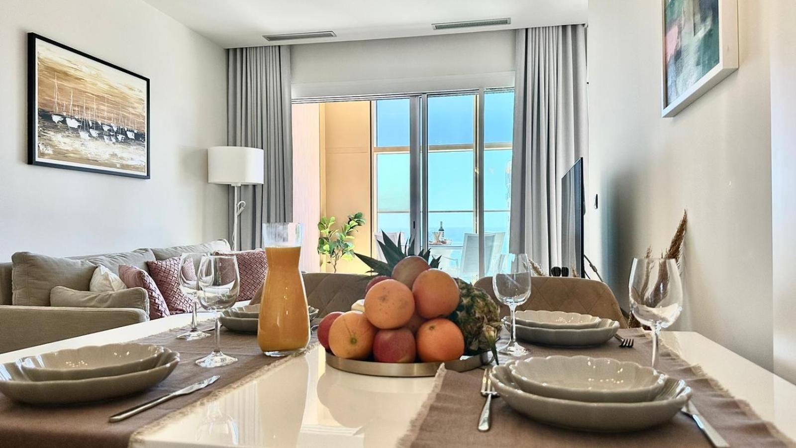 Intempo Residence By Leo Apartments Benidorm Extérieur photo