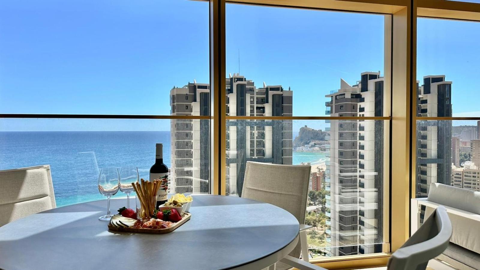 Intempo Residence By Leo Apartments Benidorm Extérieur photo