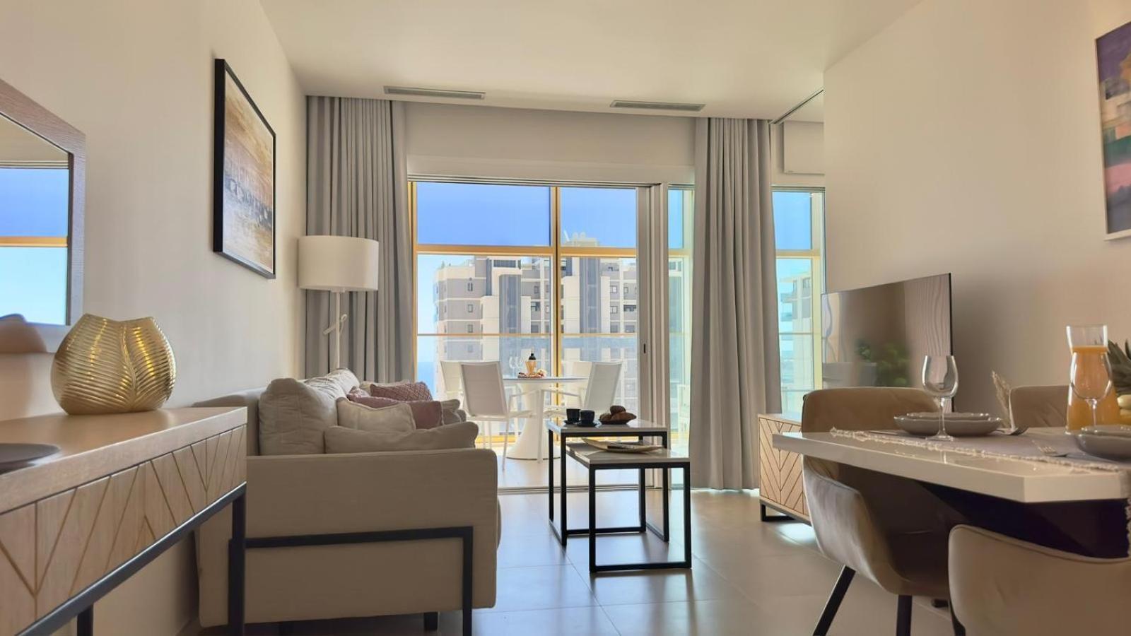 Intempo Residence By Leo Apartments Benidorm Extérieur photo